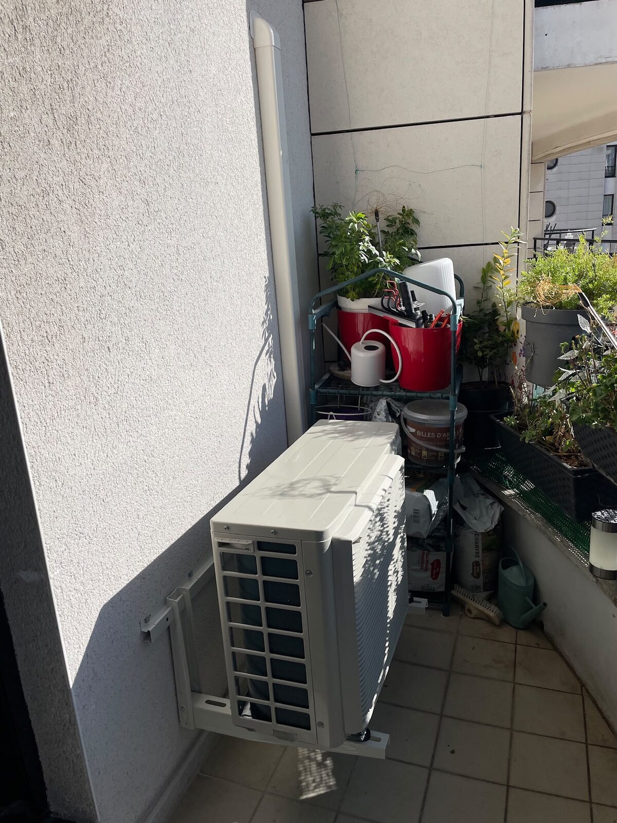 Climatisation sur balcon d'appartement
